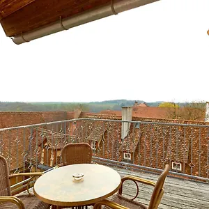 4* Pensionat Historik Gotisches Haus Garni